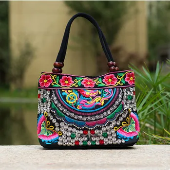 2017 Yeni Moda Kadın çanta!Yeni güzel İşlemeli Bayan çantaları ulusal trend çanta nakış işlemeli Bayan çantası