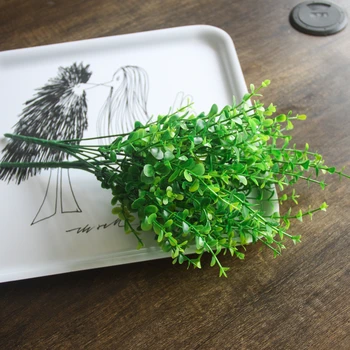2018 Yeni 7-çatal Yeşil Çim Yapay Bitkiler Penny Plastik Çiçekler döşeme oturma odası bitkilerin yeşil yaprak süslemeleri Ot