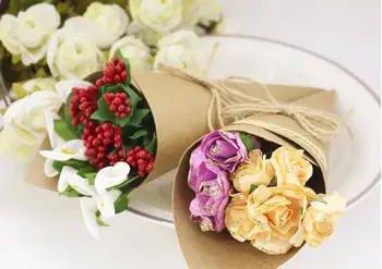 50 x Kahverengi Düğün Çiçek Kozalakları Sahibi Dondurma Tarzı DİY Kraft Kağıt Şeker Kutuları Düğün Masa Dekor Parti malzemeleri İyilik