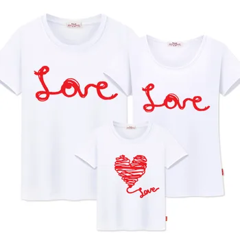 Aile eşleşen giyim anne ve kızı kıyafetlerini aile bak t-shirt anne oğul pamuk mektubu baba oğul kıyafetleri aşk kıyafetler