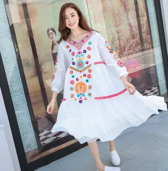 Artı boyutu 3XL vintage Çiçek İşlemeli Kadın s1612 Vestidos 2018 ilkbahar yaz Yuvarlak yaka beyaz Gevşek Bohemia Elbise Elbise
