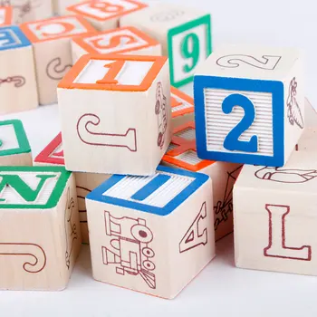 Bebek Oyuncakları ABC/123 Ahşap Küp Şekil Blokları Eğitim Erken Öğrenme Oyuncak 50pcs Yapı taşları Noel Hediye Çantası Alfabesi