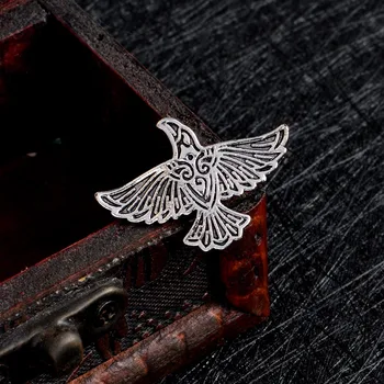 Erkekler Vinatge İçin Uçan Kuzgun Pin Gümüş Bronz Norse Karga Broş Viking Hayvan Pim Rozet Kazak Ceket Yaka Broş Düğme
