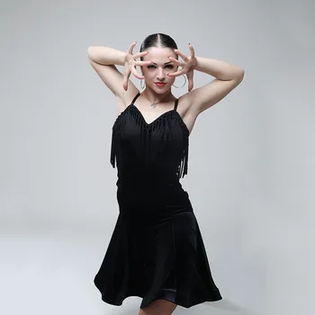 Kadınlar için siyah püskül latin dans kostüm Latin dans elbise latin rumba dans elbise saçak dans kostümleri latin kadın elbise