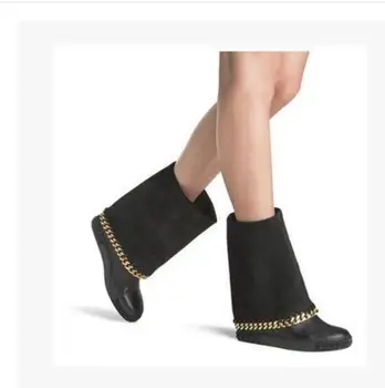 Kaeve Sıcak Hakiki Deri Moda Yuvarlak Ayak Orta Buzağı Çizmeler Kadın Takozlar Ayakkabı Metal Dekorasyon Knight Kayma-Bot