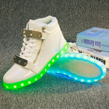 Moda Parlak Katı USB Işık Çocuk Ayakkabıları Nefes alabilen Büyük Çocuklar Kız Ve Oğlan İçin Spor Ayakkabı 35-45 Parlak Şarj Led