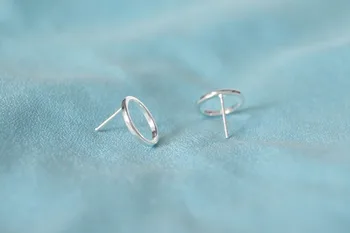 QİAMNİ Mücevher 925 Kadınlar için Küpe Piercing Gümüş Küçücük Geometrik Daire Kız Noel Hediye Nedime Parti
