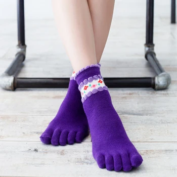 Sonbahar ve Kış Kadın Sıcak Yumuşak Renk 3 Kadın Beş Parmak Ayak Çorap Kadın Pamuk Ücretsiz Kargo Çorap