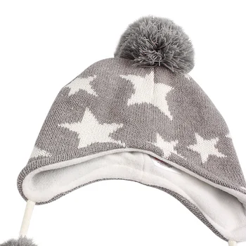 Star Moda Örgü Çocuk Şapka Kış Sıcak Çocuklar Kulak Ponpon Yıldız Desen Kız Bebek Şapka Bere Çocuk Şapka Korumak Beanie
