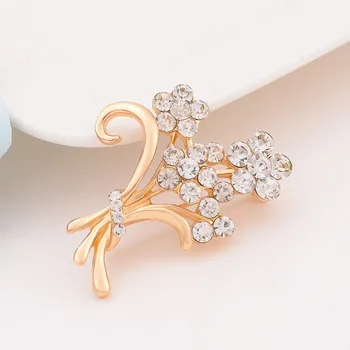 Sıcak Satış Moda kristal Taş Çiçek Pin Broş Rhinestone Giyim Aksesuarları Doğum günü Hediyesi toptan altın Rengi broş