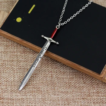 Thrones dongsheng Oyun Antika Gümüş Mektup Açacağı Kolye Vintage Kırmızı Mine Kılıç Erkek Kolye Takı Hediye Zinciri