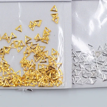 Tırnak Sanat İpuçları Dekorasyon İçin iki paket altın gümüş boşluk 3d metal Üçgen güzellik manikür çivi araçları malzemeleri accessoires Çıtçıt