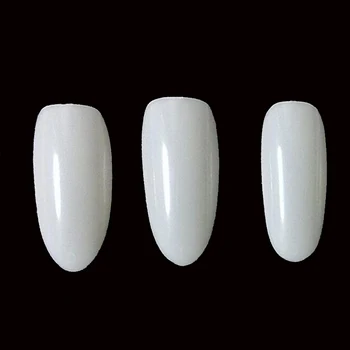 Yeni 500pcs Tam Beyaz Fransız Plastik Yapay Nude Stiletto Sahte Tırnak Sanat Uzun UV Jel Güzellik Araçları Şeklinde Oval Manikür
