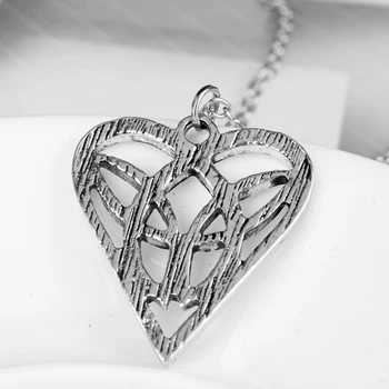 Yeni Moda Celtic Kalp Kolye İrlanda Antika Mücevher Kalp Kolye Deyimi Kolye Vintage Kolye Çeşitleri Kolye Düğüm