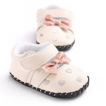 Yumuşak Tek PU Deri Kalp bebek Bebek Ayakkabısı-Kelebek Baskı İlk Yürüyüşe Bebek Mokasen Şeklinde-Kullanın Ay Beşik Ayakkabı Düğüm