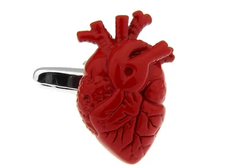 Ücretsiz Yeni Varış Erkek Moda Kargo Kırmızı Renk Doktor kol düğmesi Toptan ve perakende Kanlı Kalp Tasarım Manşet Novelt kol düğmeleri